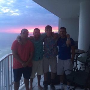 Meet your Posher, Jonathan